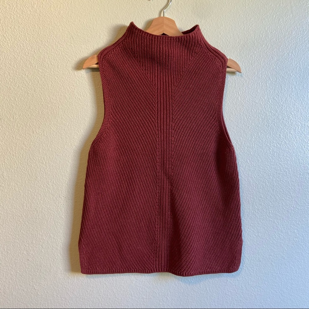 Max Studio 100% Cotton Turtleneck Knit Sweater Vest
